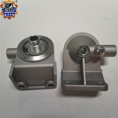 6114-71-6210 PC200-6 PC300-6 掘削機のスペアパーツ 6138-71-6110 燃料フィルターヘッド
